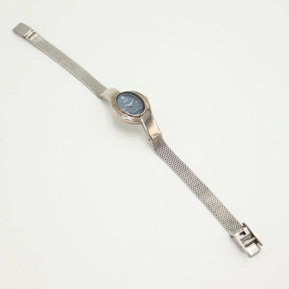 Vintage Citizen Silver Blue Oval Swirl 19mm Women Watch Steel Band w New Battery